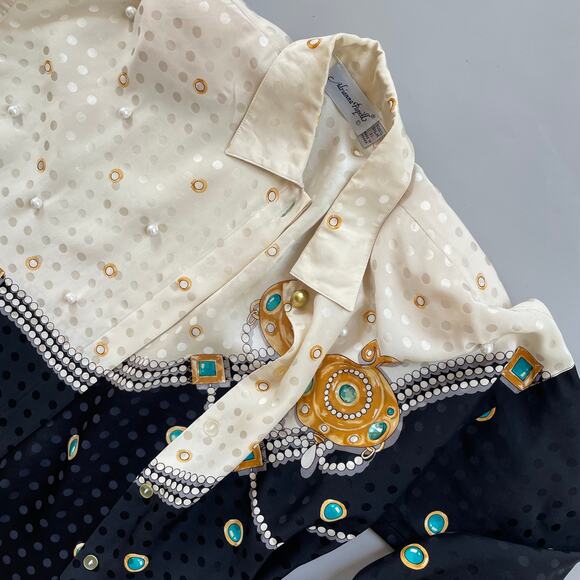 Trompe L'Oeil 80s Status Print Jewel Silk Jacquard Button Front Vintage Blouse - Picture 9 of 9